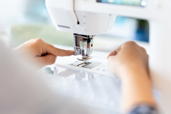 BERNINA 325